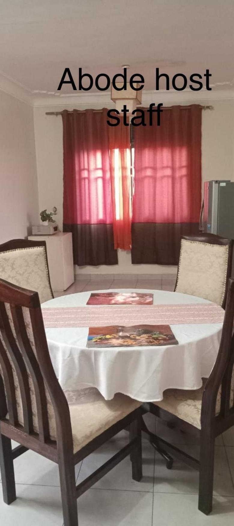The Abode Apartments Lake View & Breakfast Suite Near Beach Entebbe Exteriör bild